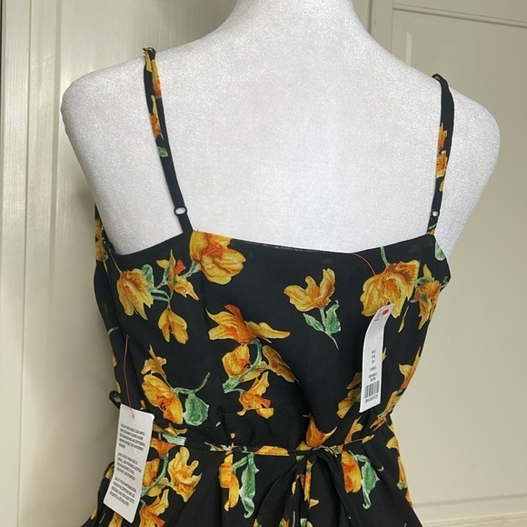 Topshop Women’s Black/Yellow Floral Wrap Mini Ruffle Dress Size 10 NWT - Picture 5 of 10